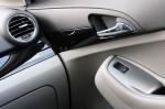 Chevrolet Orlando 2012 года